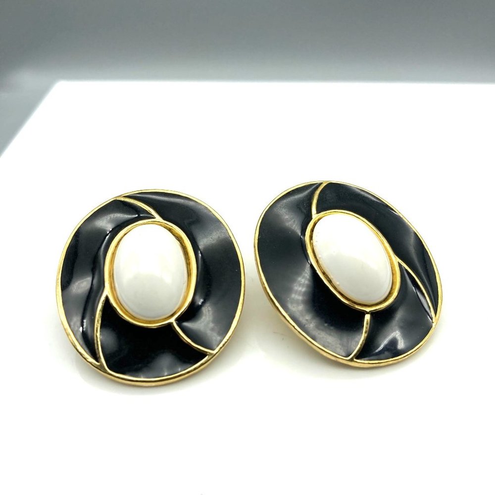 Basic Chic Earrings, Black Enamel and Gold Tone Studs with White Cabochon Center